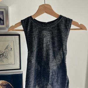 Lululemon Silverscent cross back tank top